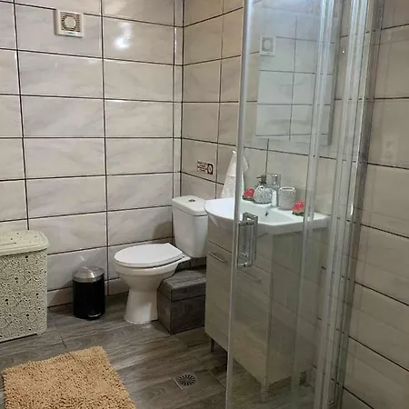 Irene's House דירה